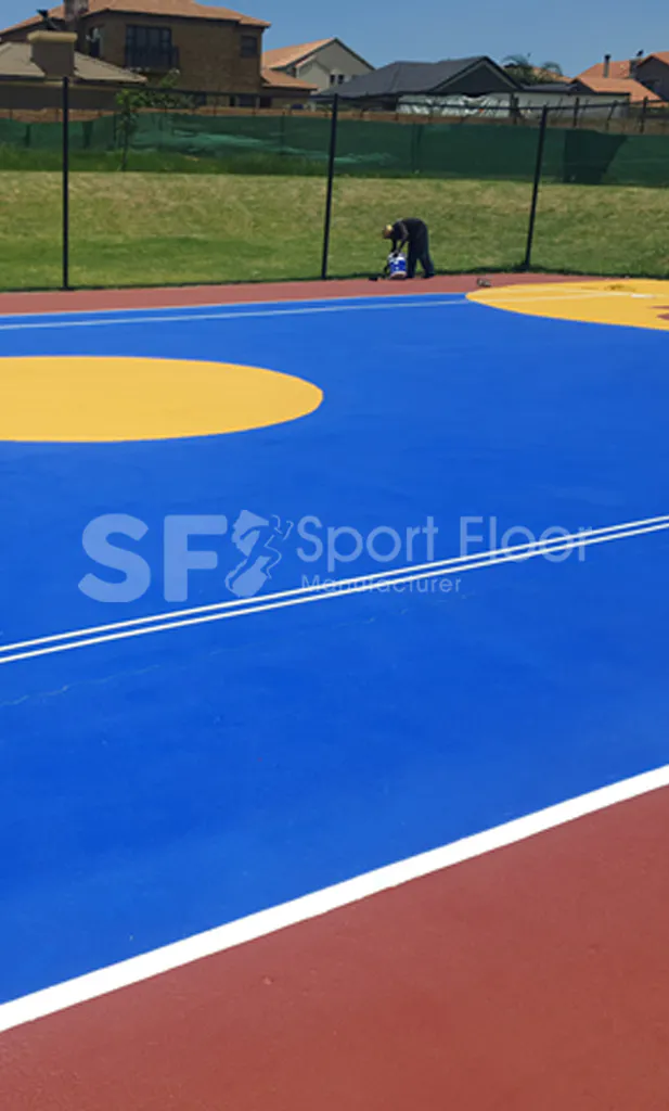 تنفيذ ملعب متعدد الاستخدامات